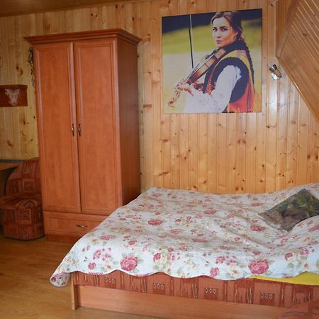 Gorolik U Kwietniow-Centrum Bukowiny- Mozliwosc Wyzywienia Bukowina Tatrzańska Dış mekan fotoğraf