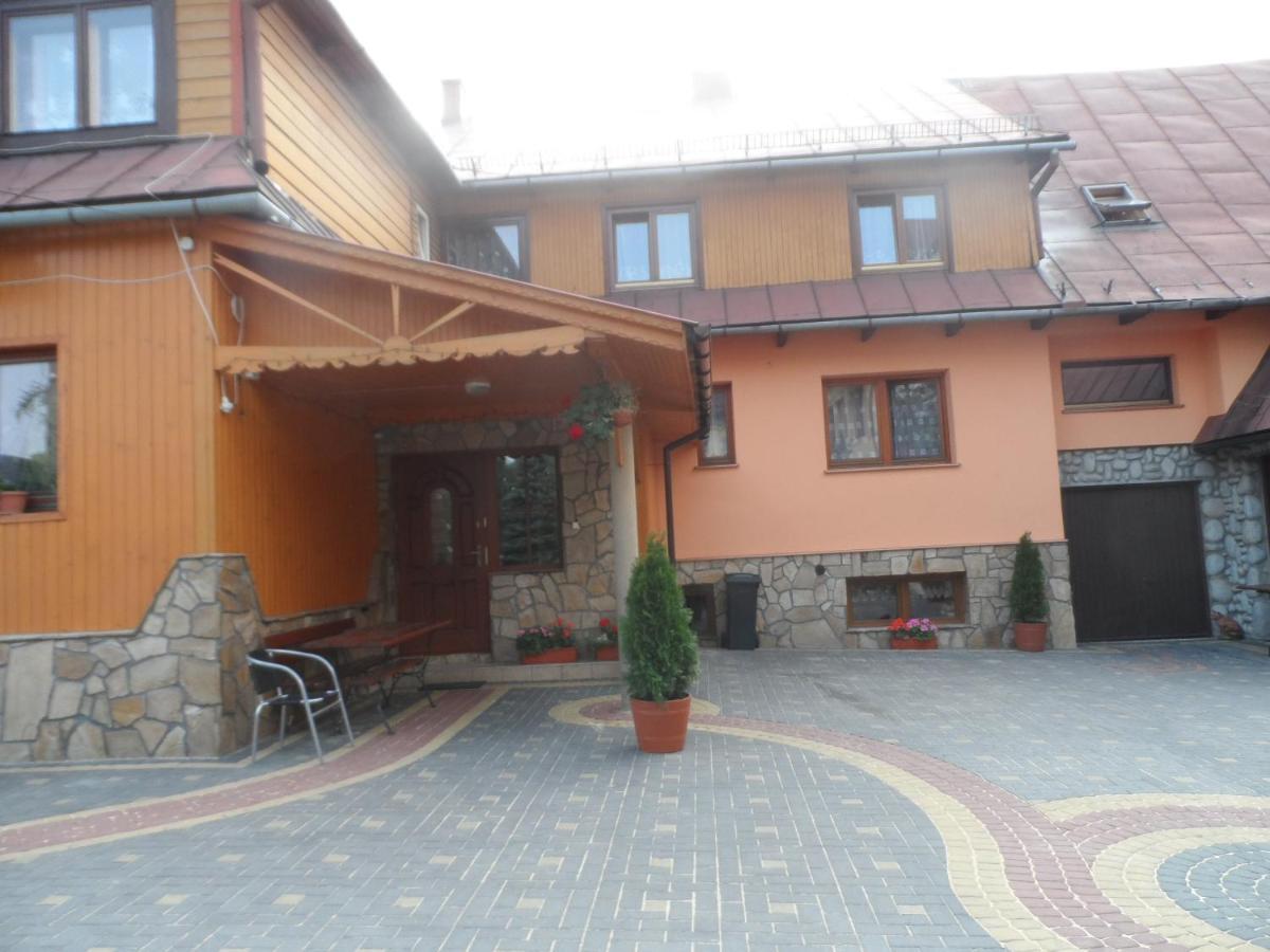 Gorolik U Kwietniow-Centrum Bukowiny- Mozliwosc Wyzywienia Bukowina Tatrzańska Dış mekan fotoğraf